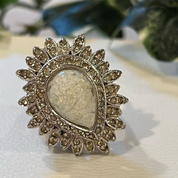FASHION JEWELRY-VINTAGE silver ring with diamonds imitation - Picture 1 of 8
